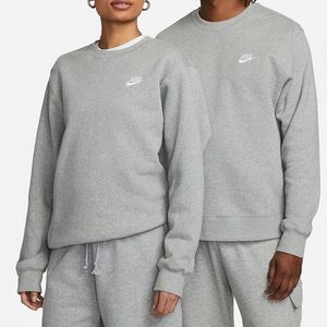 Nike sportswear club fleece crew size XS